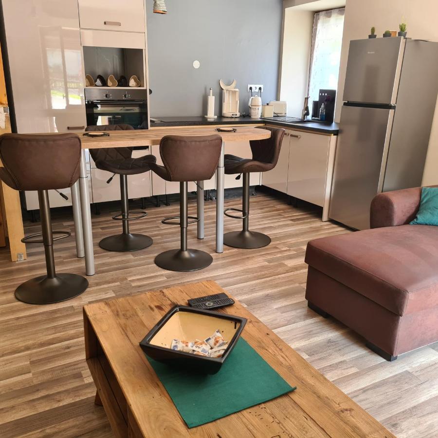 Appartement Au Coeur Du Haut-Jura Villard-Saint-Sauveur Eksteriør bilde